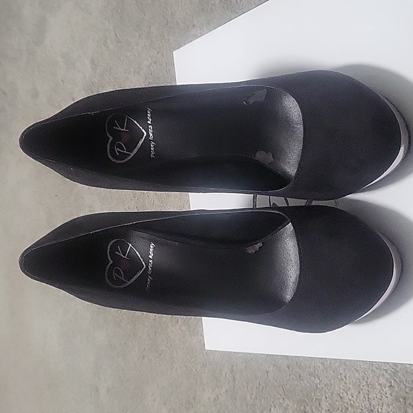 Platform Heels - Picture 2 of 8